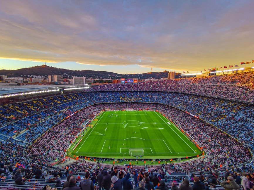 Barcelona Katalánsko | Umění, pláže, gastronomie a Gaudí 5 Aerial view of Camp Nou stadium