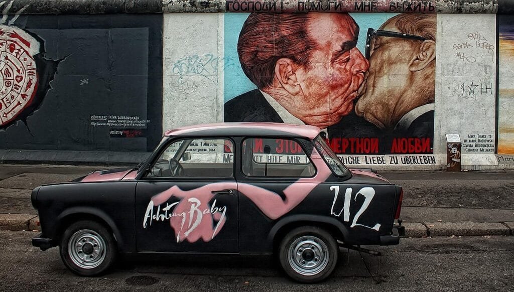 berlin wall, car, car wallpapers, graffiti, wall art, painted, vehicle, old car, vintage, monument, open-air gallery, road, street, city, urban, east side gallery, berlin, germany