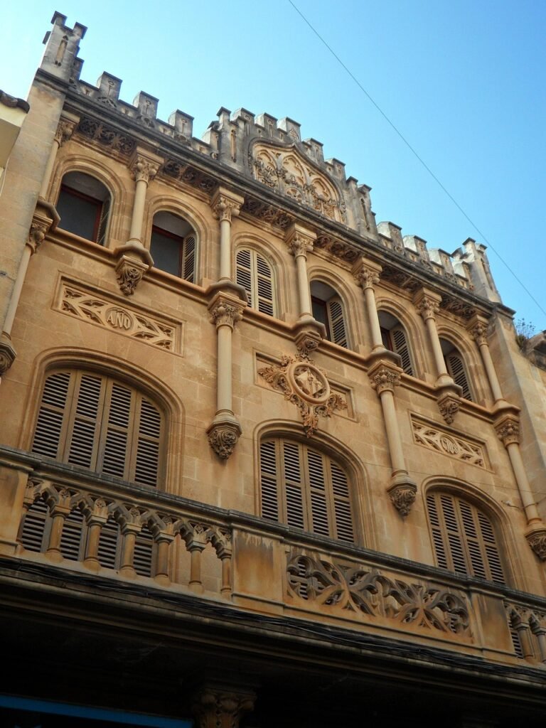 llucmajor, facade, building, architecture, house, window, old, historic center, old building, sightseeing, epoch, maresstein, mallorca, spain, historical, town house