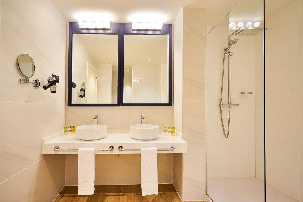 cuarto de bano con ducha