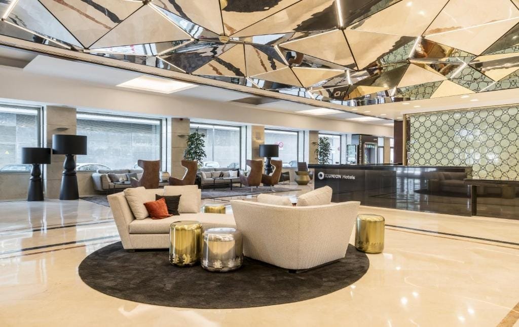 hall de hotel ilunion