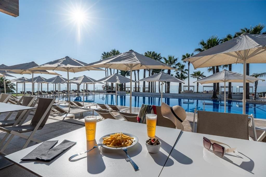 hotel estival torrequebrada piscina 2