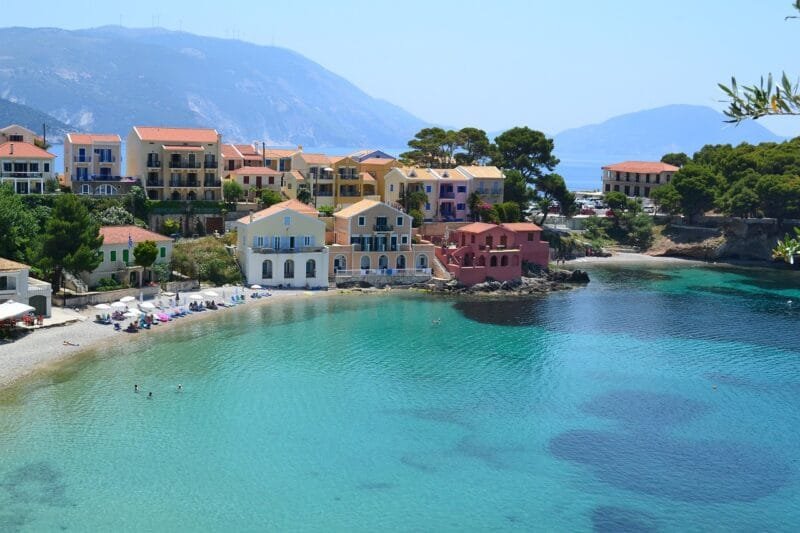 Cefalonia | Rilassati sulla Spettacolare Spiaggia di Myrtos 2 gdaa914c3ec36ac04c225ceae0d608d464933d99df15c5a4628cde3f3178983b15ed30392b2d78b1faed550c916f8210193b3075e8a18b261e7b18e08f538f88d 1280 5093019